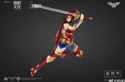 DC-01 Wonder Woman (Classic Battle Suit & Golden Eagle Armor)