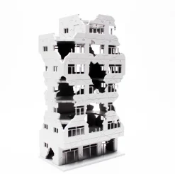 1/100 Destroyed Building 7