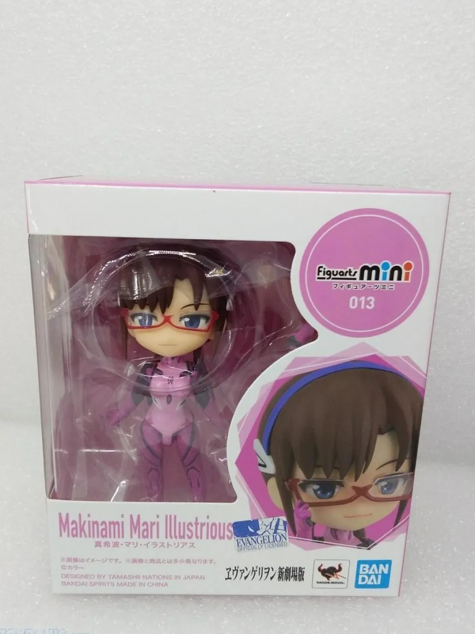 Figuarts Mini - Evangelion - Mari Illustrious Makinami