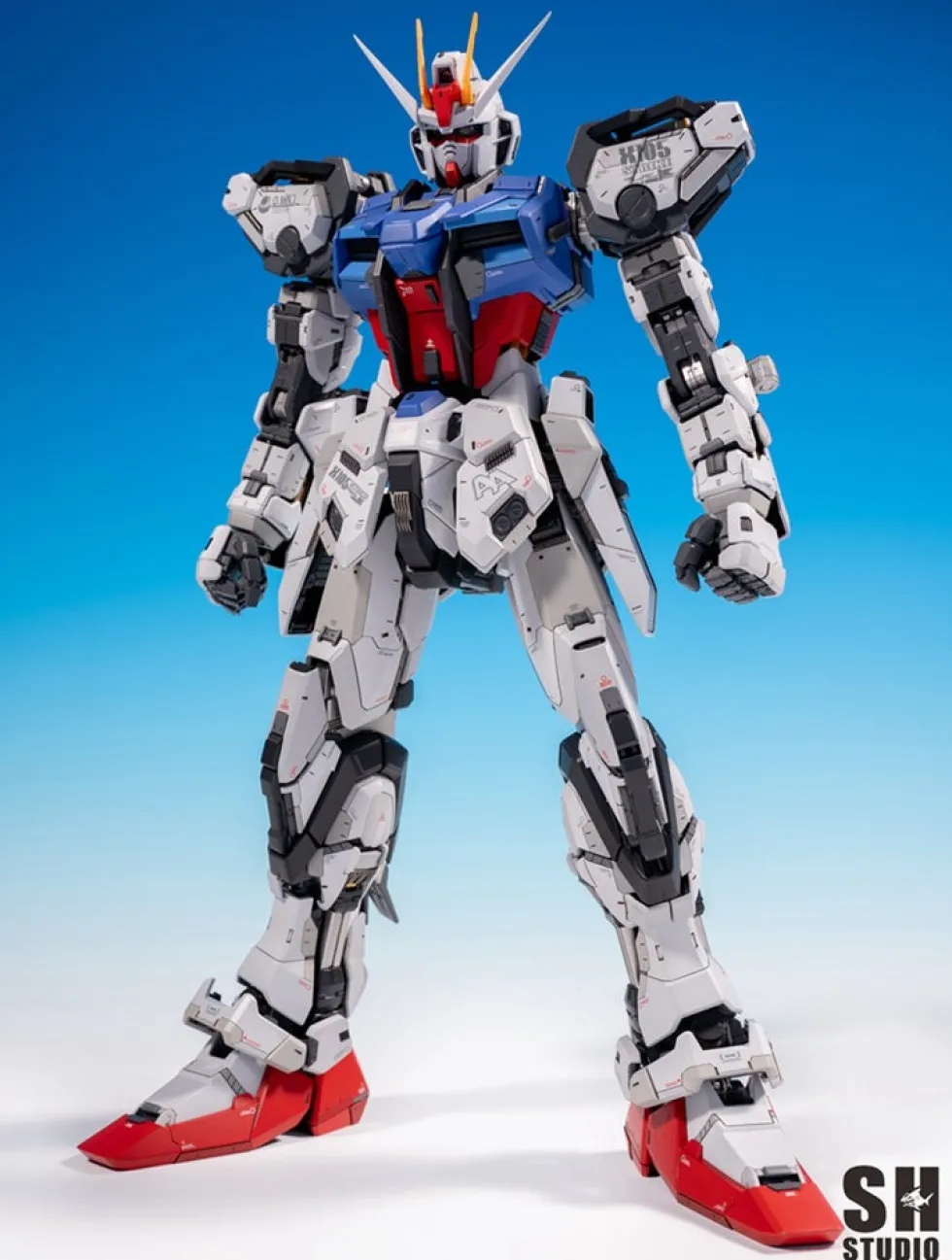 1/60 GAT-105 Strike Gundam GK