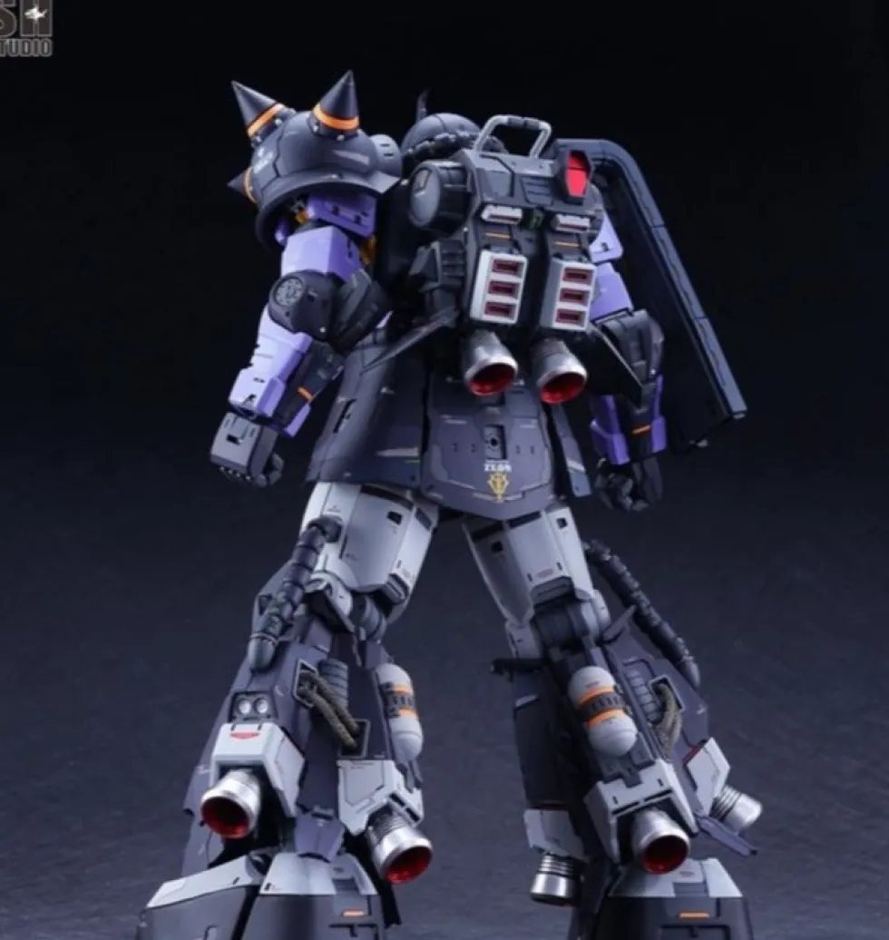GMD 1/60 MS-06R-1A Zaku II Tri-Stars GK w/ All 3 Weapons