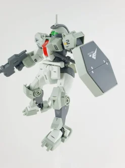 HG Demi Trainer