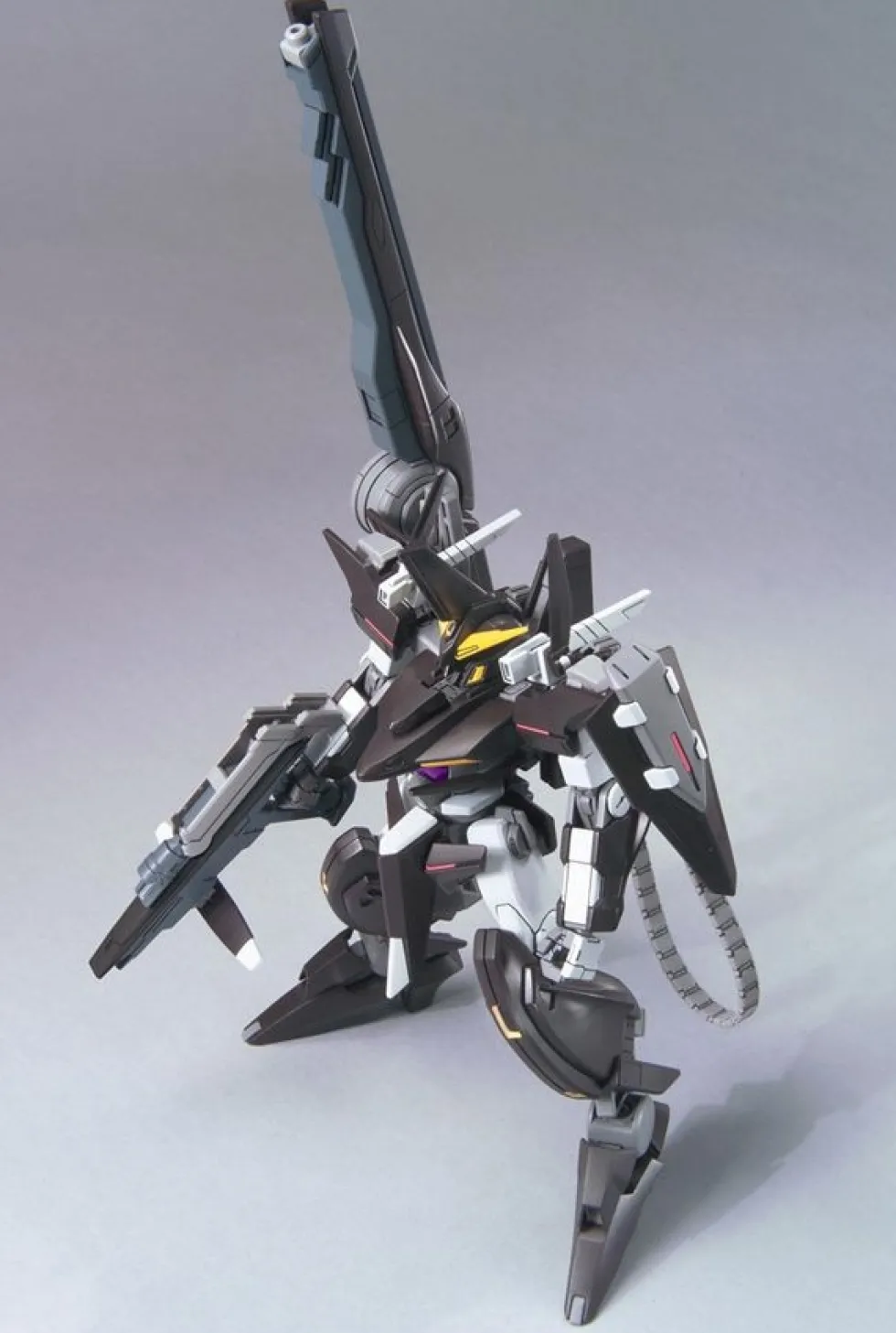 HG00 009 GNW-001 Gundam Throne Eins