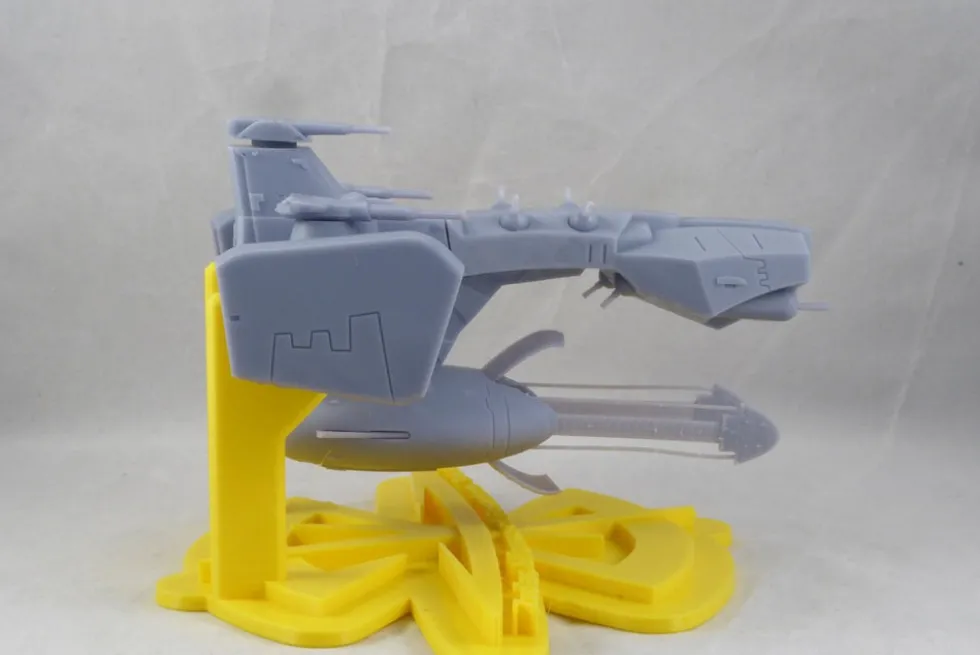 1/1700 Laurasia-class