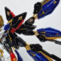 MGEX Strike Freedom Gundam - [Gold HOLO]