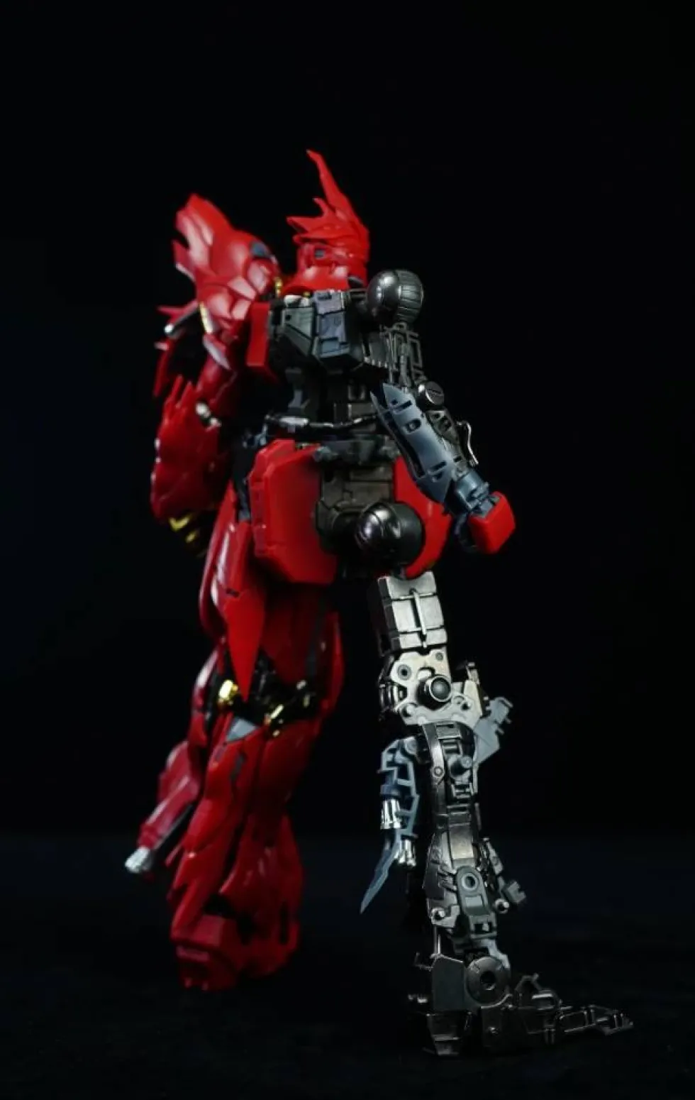MG MSN-06S Sinanju Alloy Frame