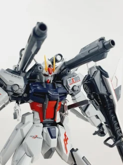 MG Strike Gundam + IWSP
