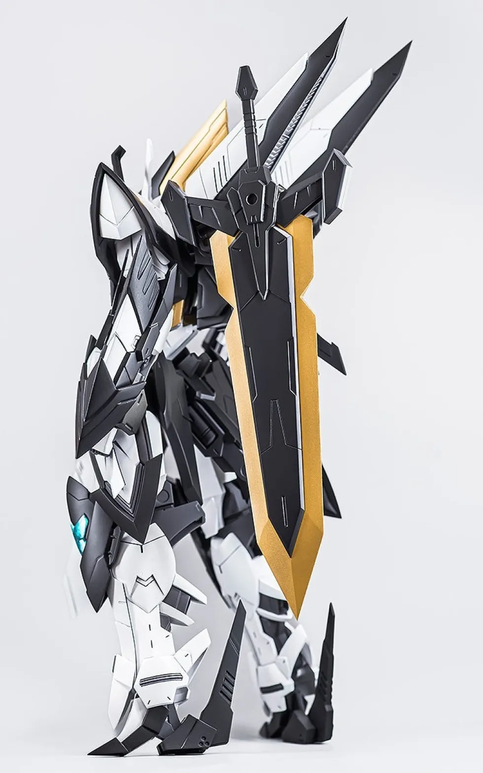 Moderoid SIDE:GR Arklaud (Titanomachia)