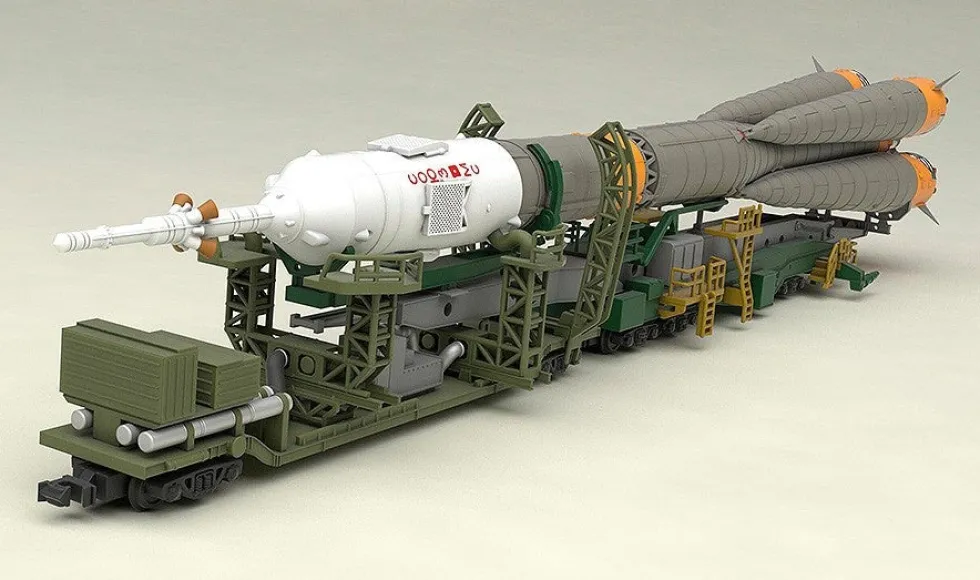 Moderoid Soyuz Rocket & Transport Train