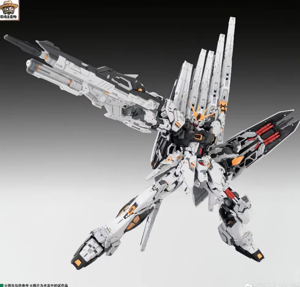 1/100 Nu Gundam