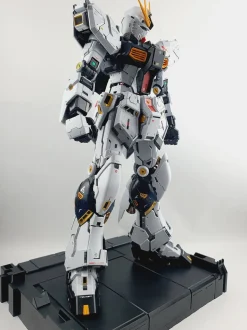 PG Unleashed RX-93 Nu Gundam - [Manual Ver.]