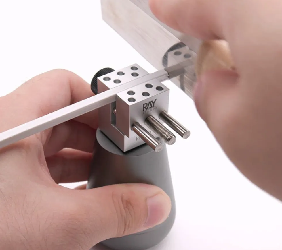 RMV-02 Vise Set - SILVER