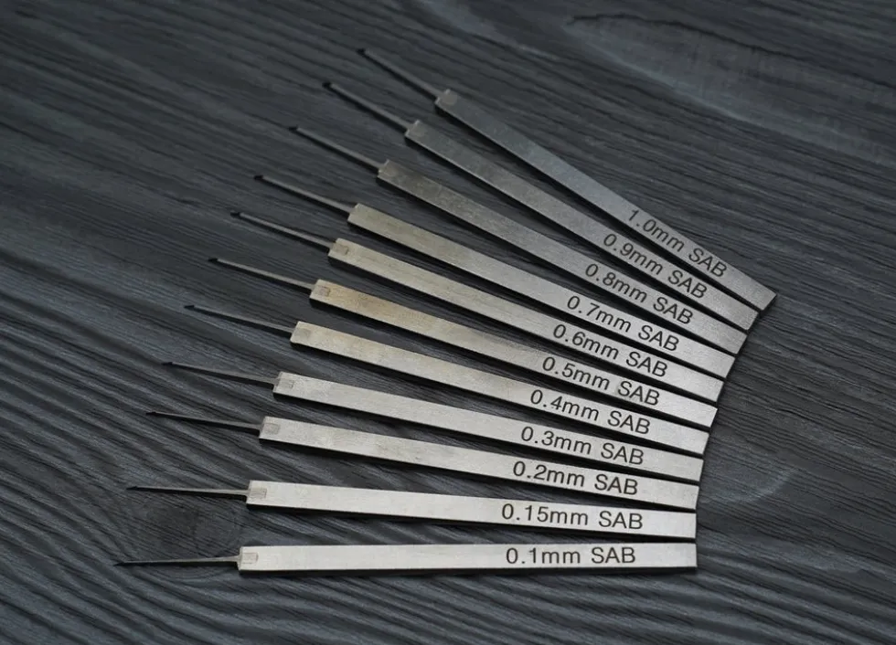 SAB Panel Liner Chisel - 0.075mm