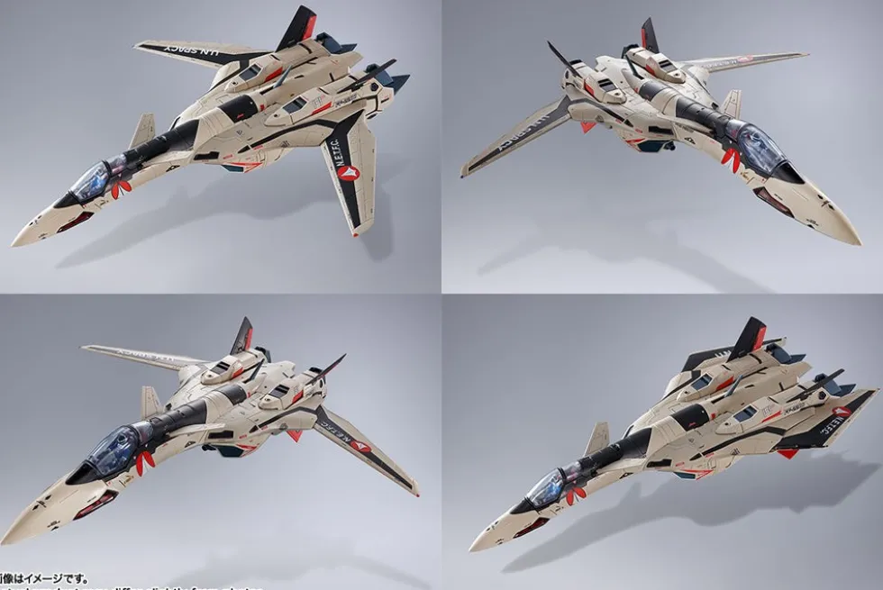 YF-19 Excalibur (Isamu Dyson) - DX Chogokin