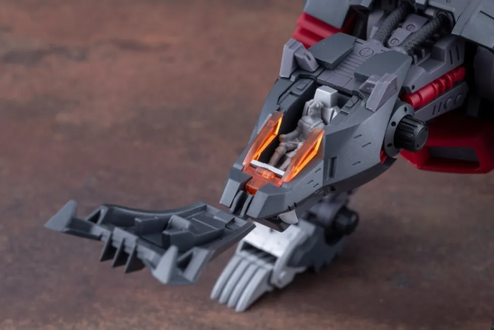 Zoids Lightning Saix (Irvine Special) 2000 -Recolor-